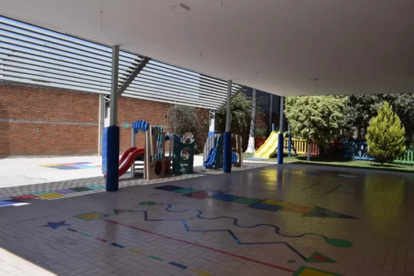 INSTALACIONES - KINDER PATIO